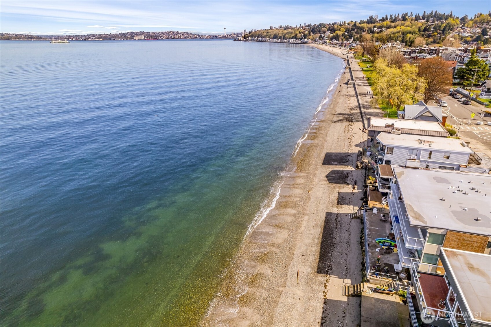 3015 Alki Avenue Southwest Seattle, WA 98116 - Photo 31 of 39