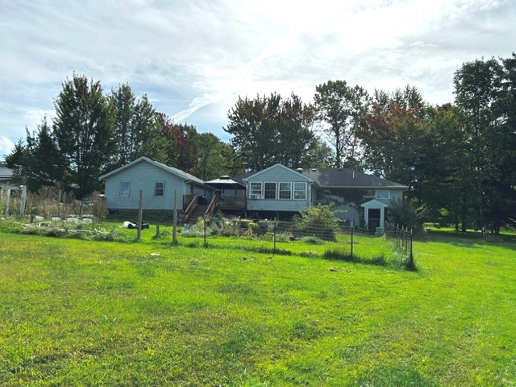 2160 Hillborn Road Erie, PA 16509 - Photo 15 of 17 Gallery Image 15