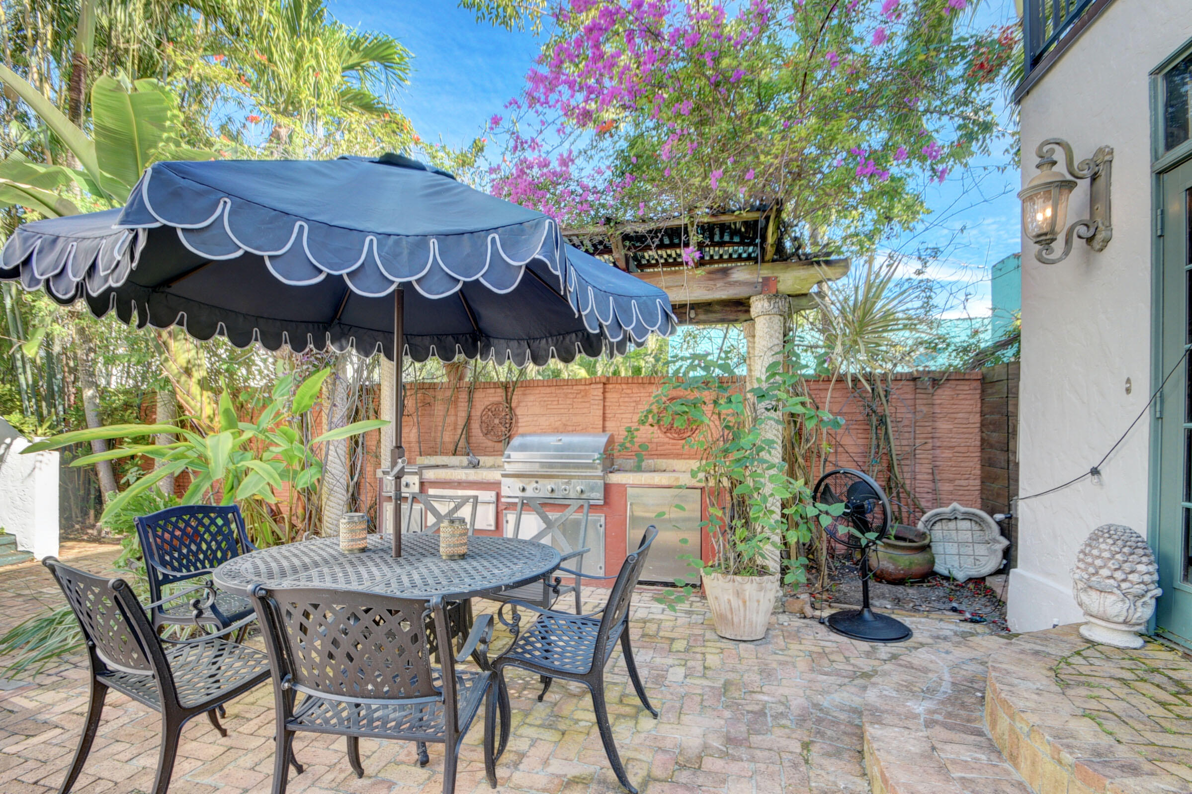 713 Sunset Road West Palm Beach, FL 33401 - Photo 12 of 15 49_house (49)