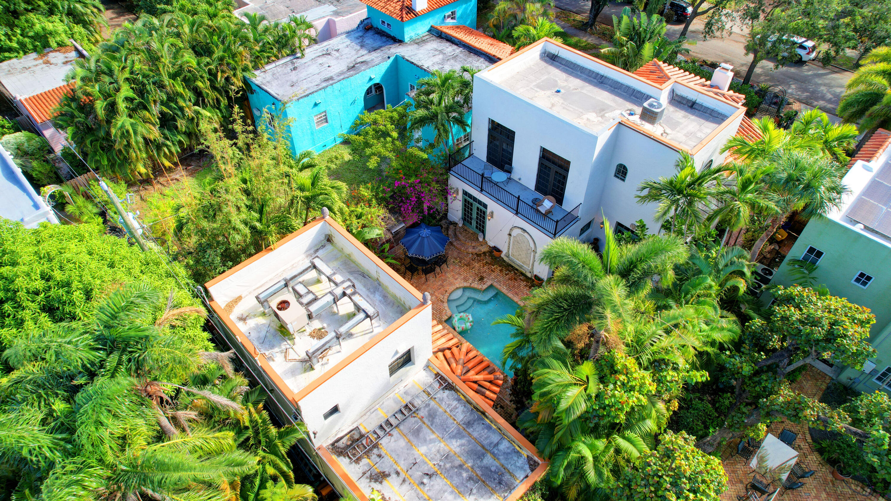 713 Sunset Road West Palm Beach, FL 33401 - Photo 14 of 15 76_house air (17)