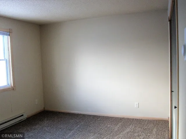 $1,150 | 308 Willow Street, Unit 5, Somerset, WI 54025