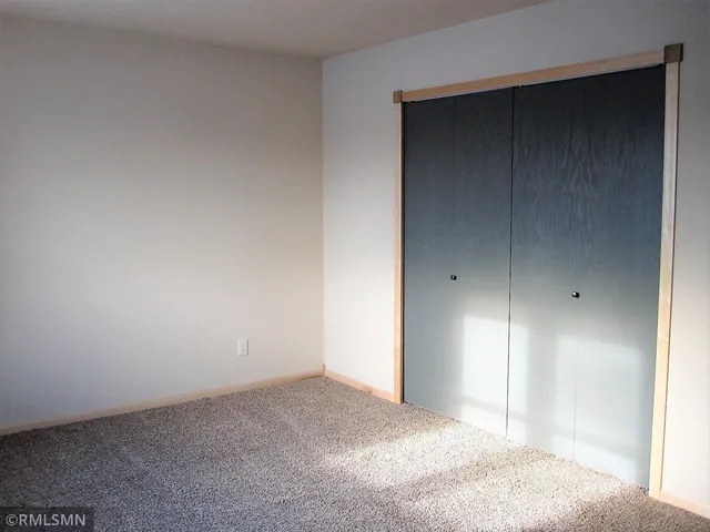 $1,150 | 308 Willow Street, Unit 5, Somerset, WI 54025