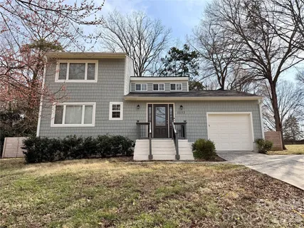 $359,900 | 11113 Blue Heron Drive, Charlotte, NC 28226