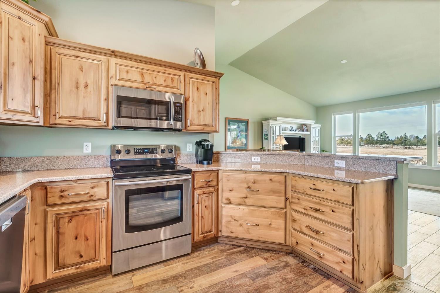 65895 Twin Bridges Road Bend, OR 97703 - Photo 8 of 25 Additional Photo