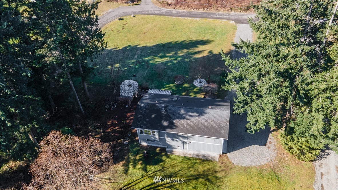 17517 48th Street East Lake Tapps, WA 98391 - Photo 1 of 36 a view of a garden