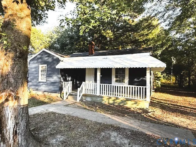 $165,000 | 300 Pennsylvania Avenue, Emporia, VA 23847