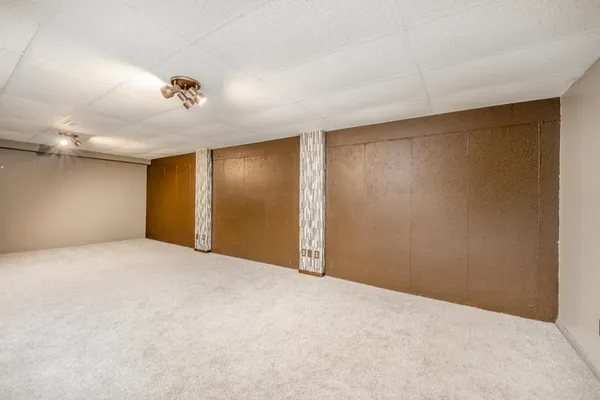 $244,000 | 501 West 33rd Avenue, Winfield, KS 67156