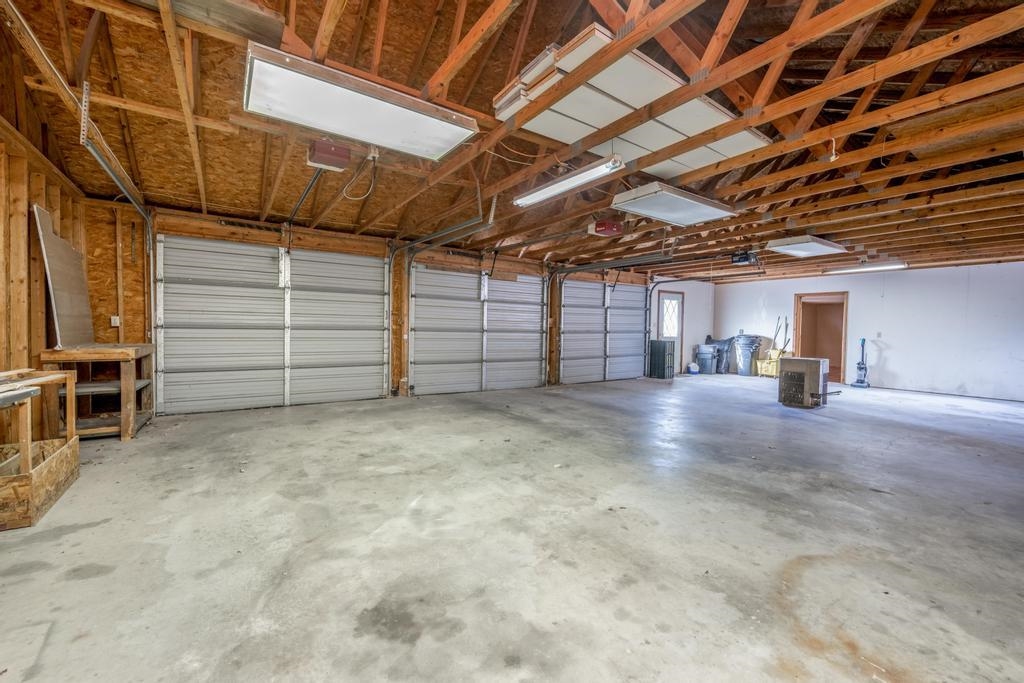 501 West 33rd Avenue Winfield, KS 67156 - Photo 22 of 33