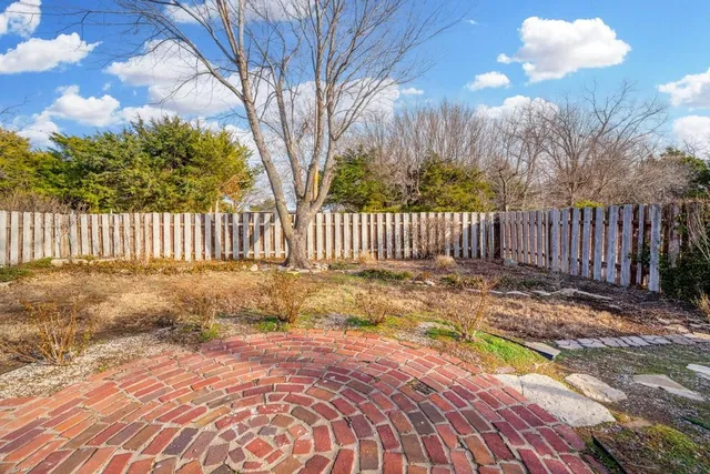 $244,000 | 501 West 33rd Avenue, Winfield, KS 67156