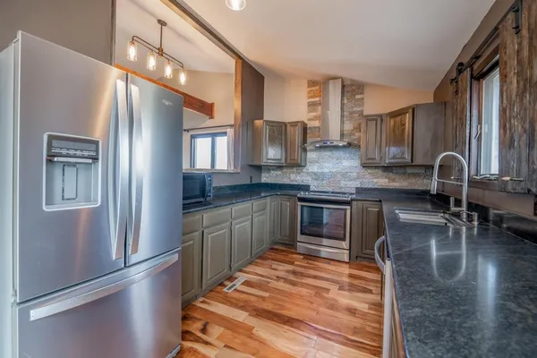$244,000 | 501 West 33rd Avenue, Winfield, KS 67156