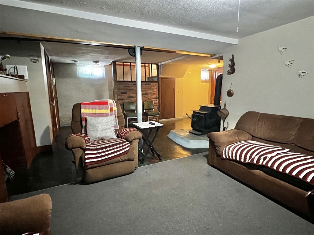 16 Rogers Avenue Springfield, MA 01151 - Photo 27 of 35 Gallery Image 27