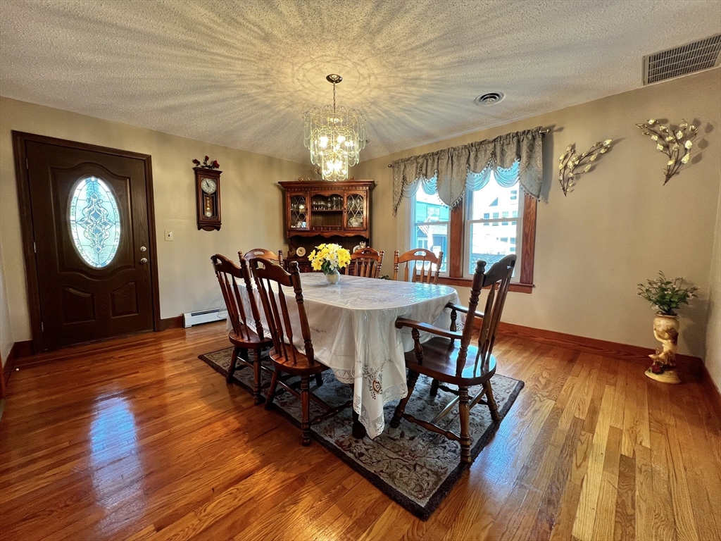 16 Rogers Avenue Springfield, MA 01151 - Photo 8 of 35 Gallery Image 8