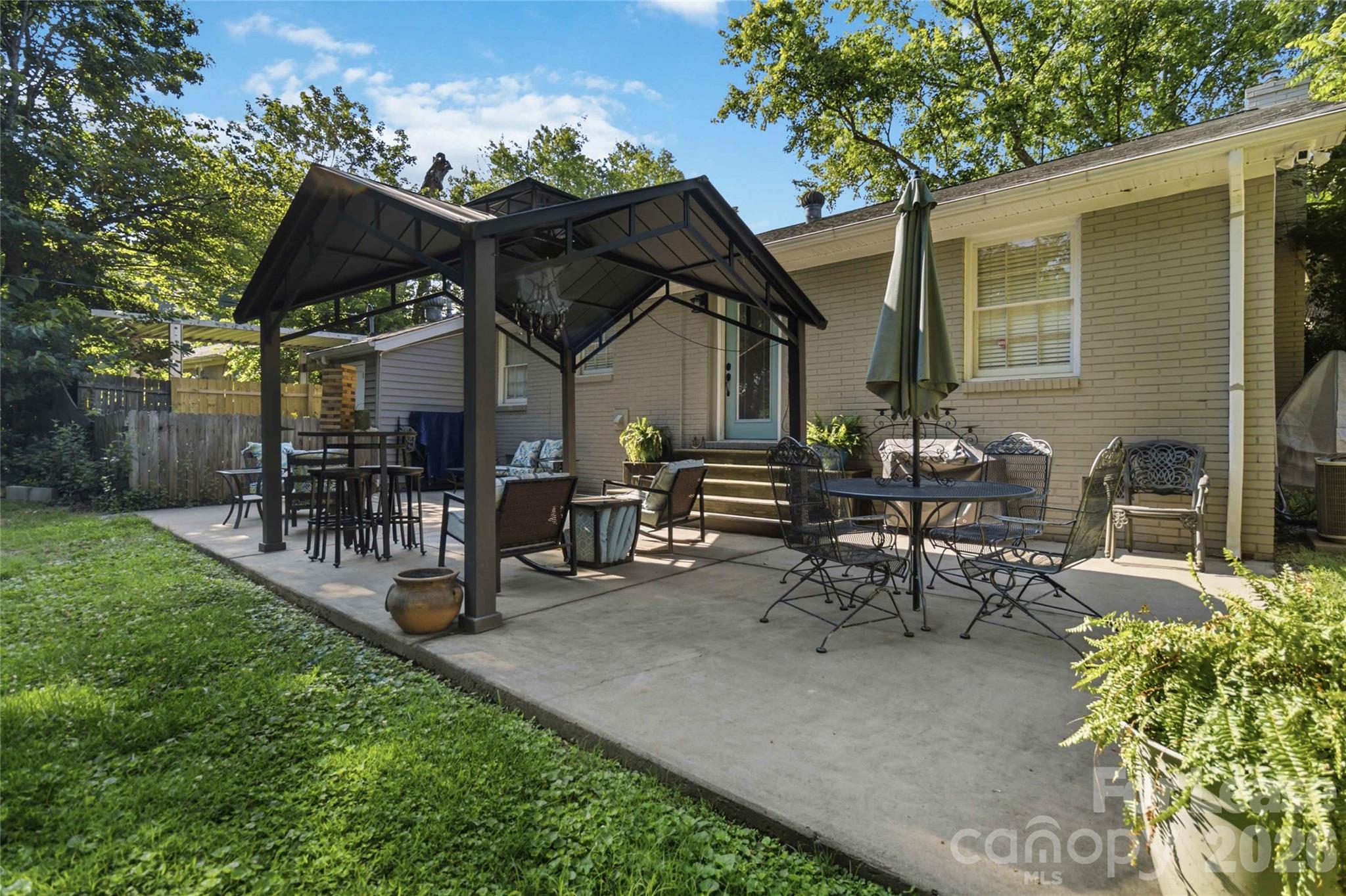 4231 Firethorne Road Charlotte, NC 28205 - Photo 27 of 30