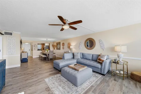 $479,000 | 3051 Northeast 48th Street, Unit 509, Fort Lauderdale, FL 33308