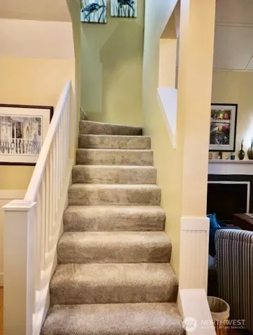 a view of entryway and hall