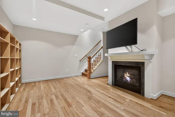 $749,999 | 2613 Linden Lane, Silver Spring, MD 20910