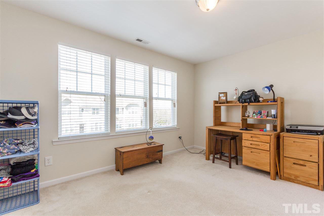 4817 Sir Duncan Way Raleigh, NC 27612 - Photo 12 of 16 Gallery Image 12