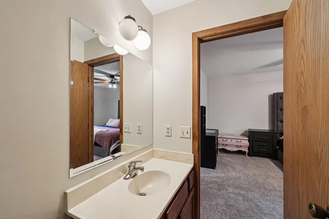 $232,500 | 320 Karen Lane Northeast, Columbia Heights, MN 55421