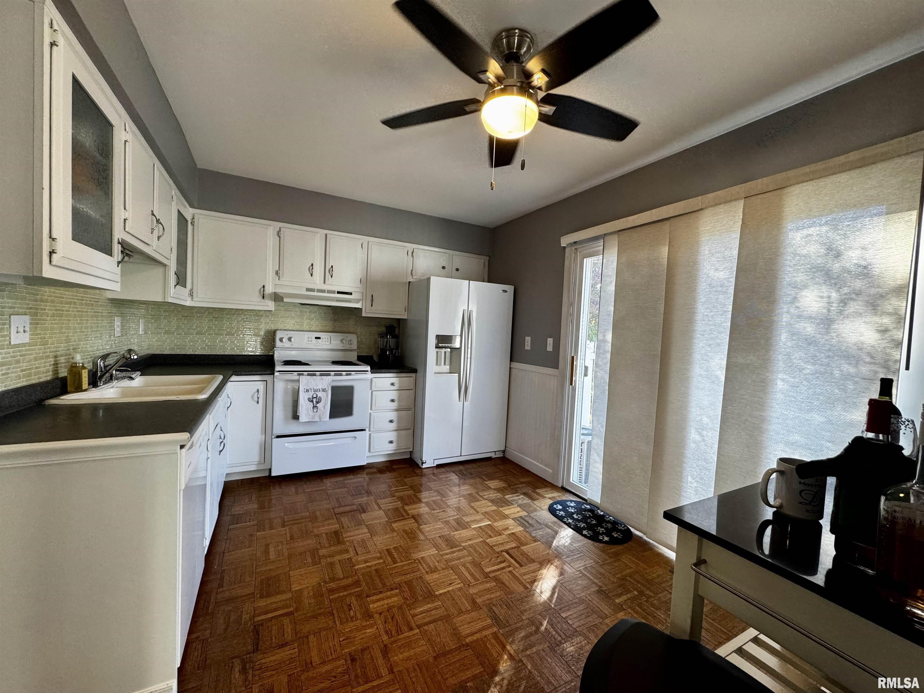 30 South Yorktown Road Macomb, IL 61455 - Photo 8 of 19 Gallery Image 8