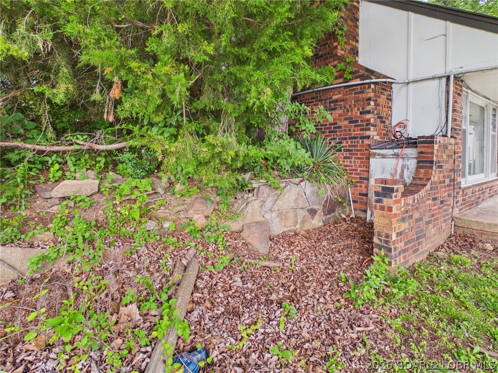 1122 Laura Hufferd Road Roach, MO 65787 - Photo 7 of 69