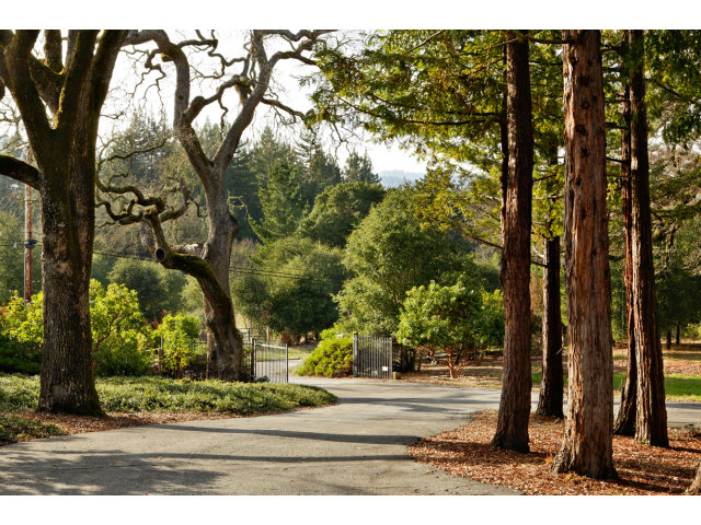 140 Farm Road Woodside, CA 94062 - Photo 14 of 16