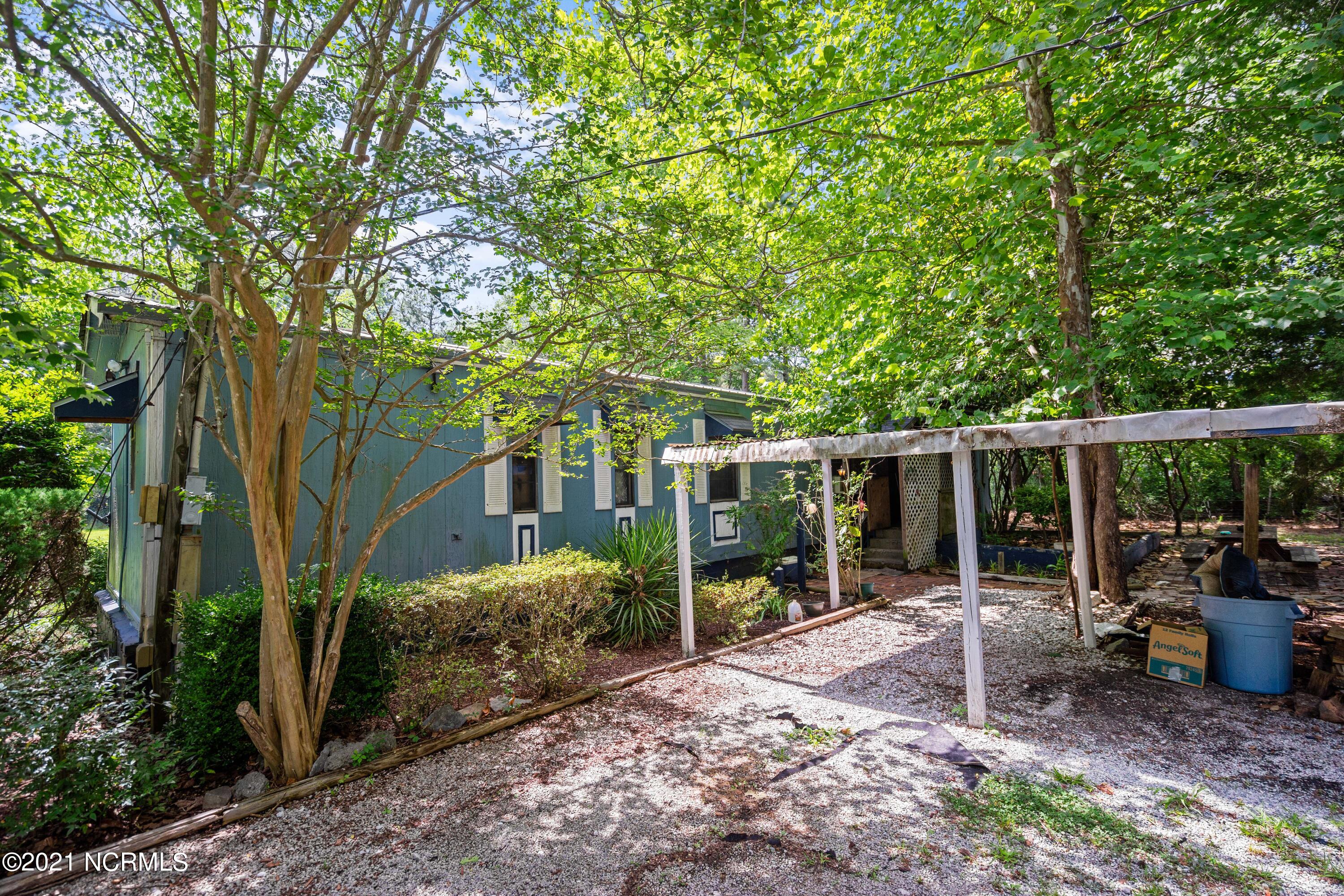 116 Kel Ash Road Rocky Point, NC 28457 - Photo 3 of 22 116 Kel Ash Rd-28