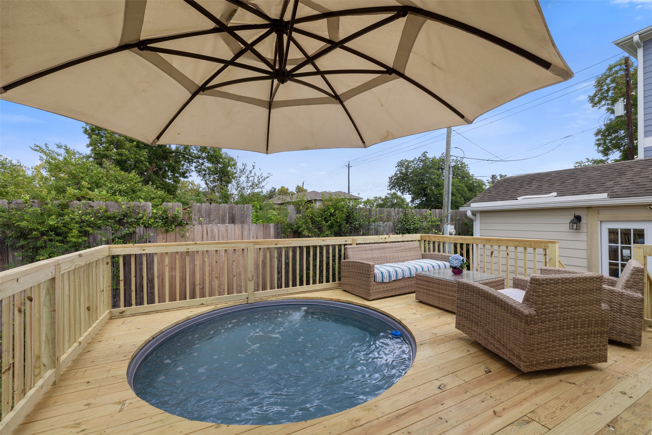 608 Jewett Street Houston, TX 77009 - Photo 21 of 23 swimming pool view with a seating space
