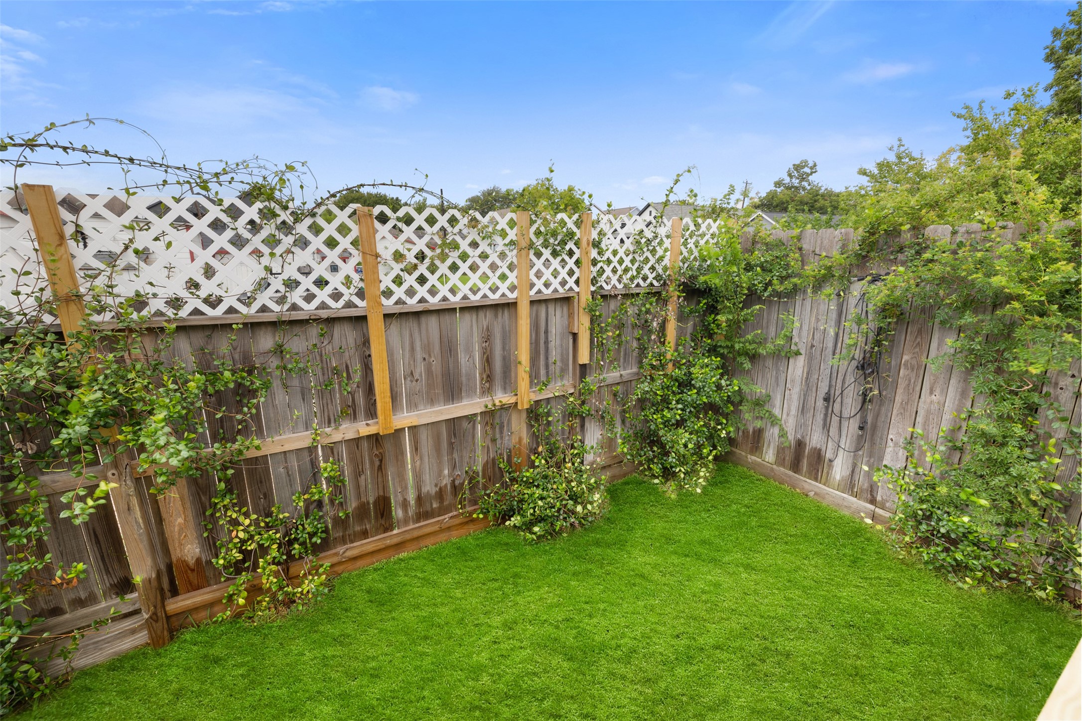 608 Jewett Street Houston, TX 77009 - Photo 23 of 23 a view of a wooden fence
