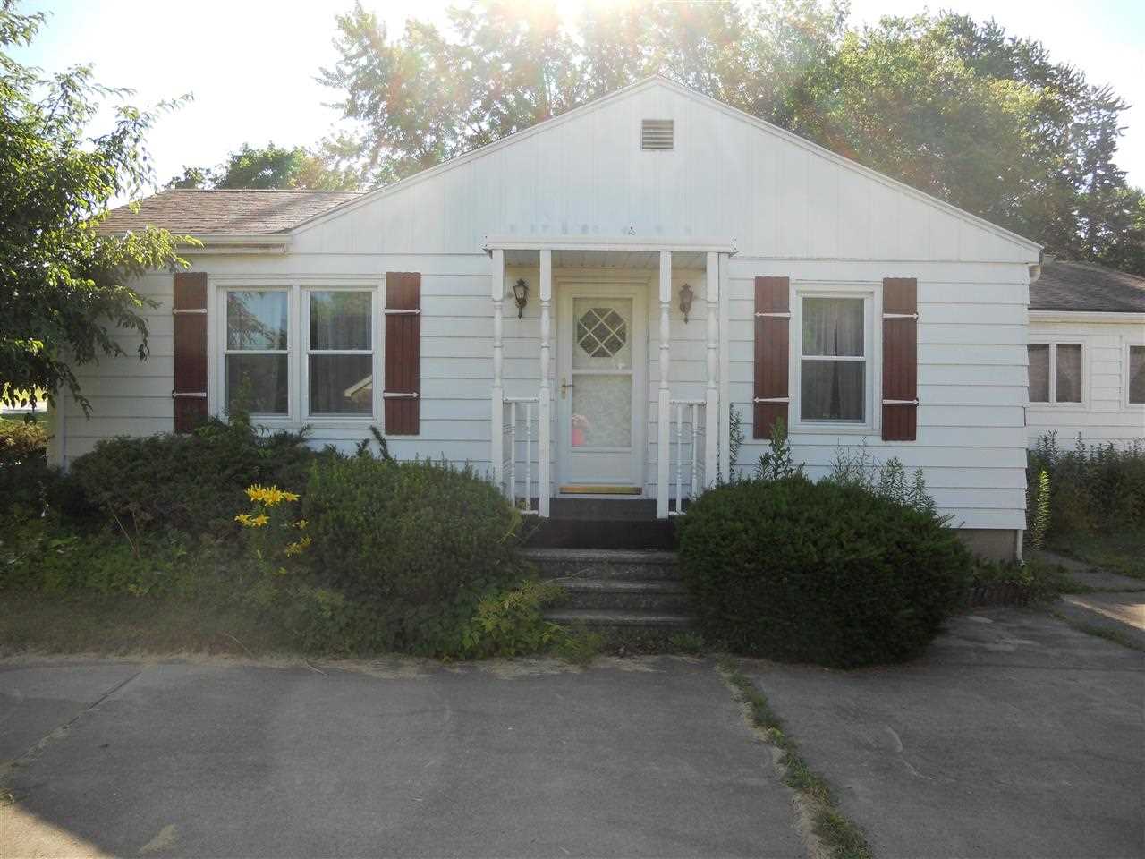 19660 Ruth Avenue South Bend, IN 46614 - Photo 4 of 18 Gallery Image 4