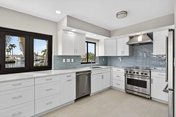 $2,799,000 | 491 Southeast 15th Avenue, Pompano Beach, FL 33060