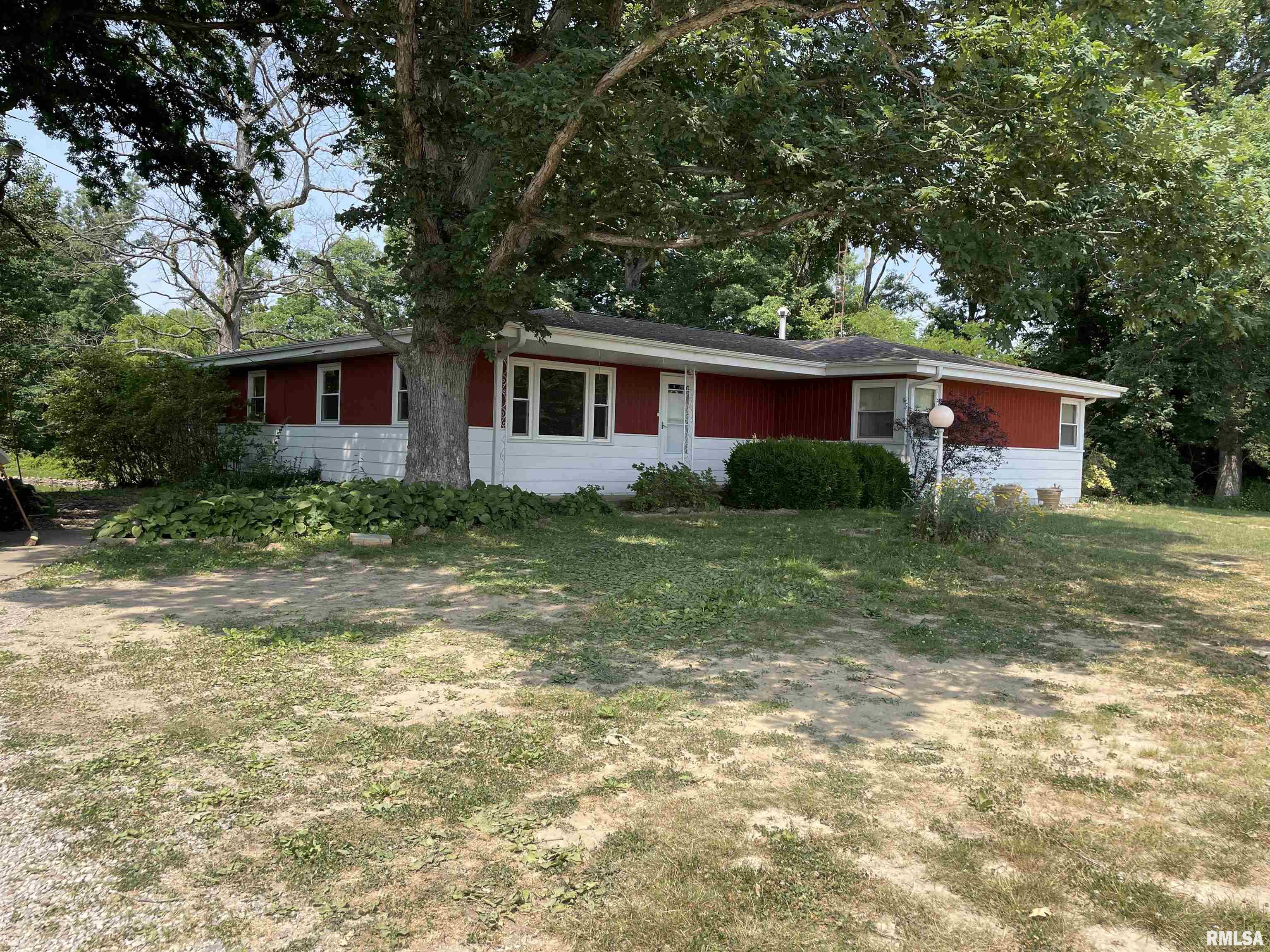 4567 Church Road Salem, IL 62881 - Photo 1 of 49