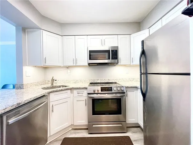 $2,100 | 2870 Pharr Ct S Northwest, Unit 1902, Atlanta, GA 30305
