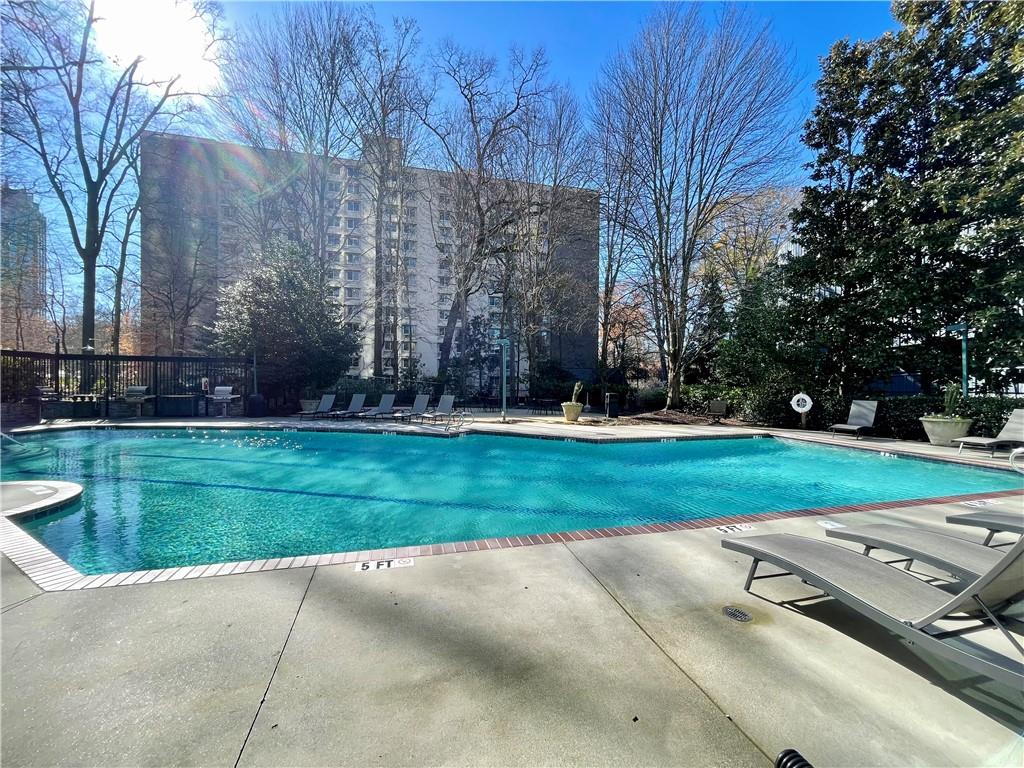 2870 Pharr Ct S Northwest, Unit 1902 Atlanta, GA 30305 - Photo 38 of 40