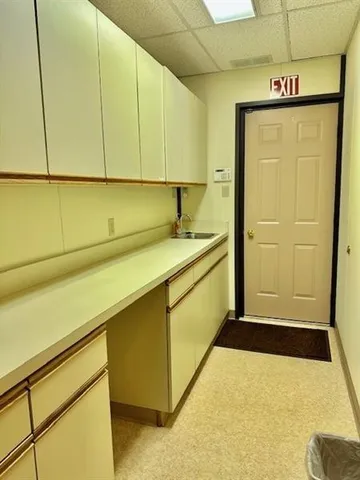 $975 | 251 7th Street, Unit C204, New Kensington, PA 15068