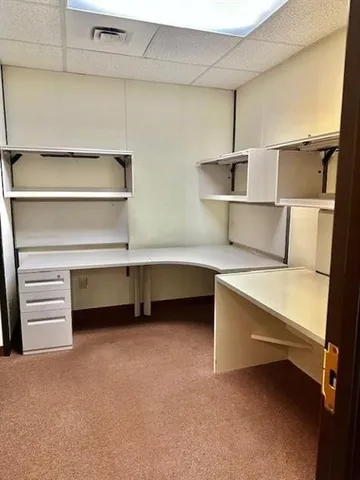 $975 | 251 7th Street, Unit C204, New Kensington, PA 15068