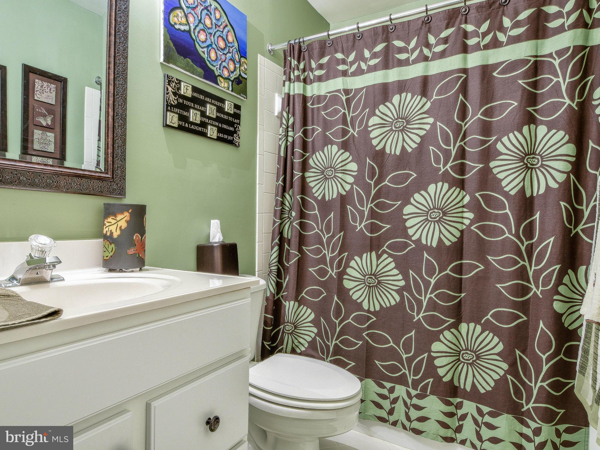18312 Wickham Road Olney, MD 20832 - Photo 24 of 30 Bath