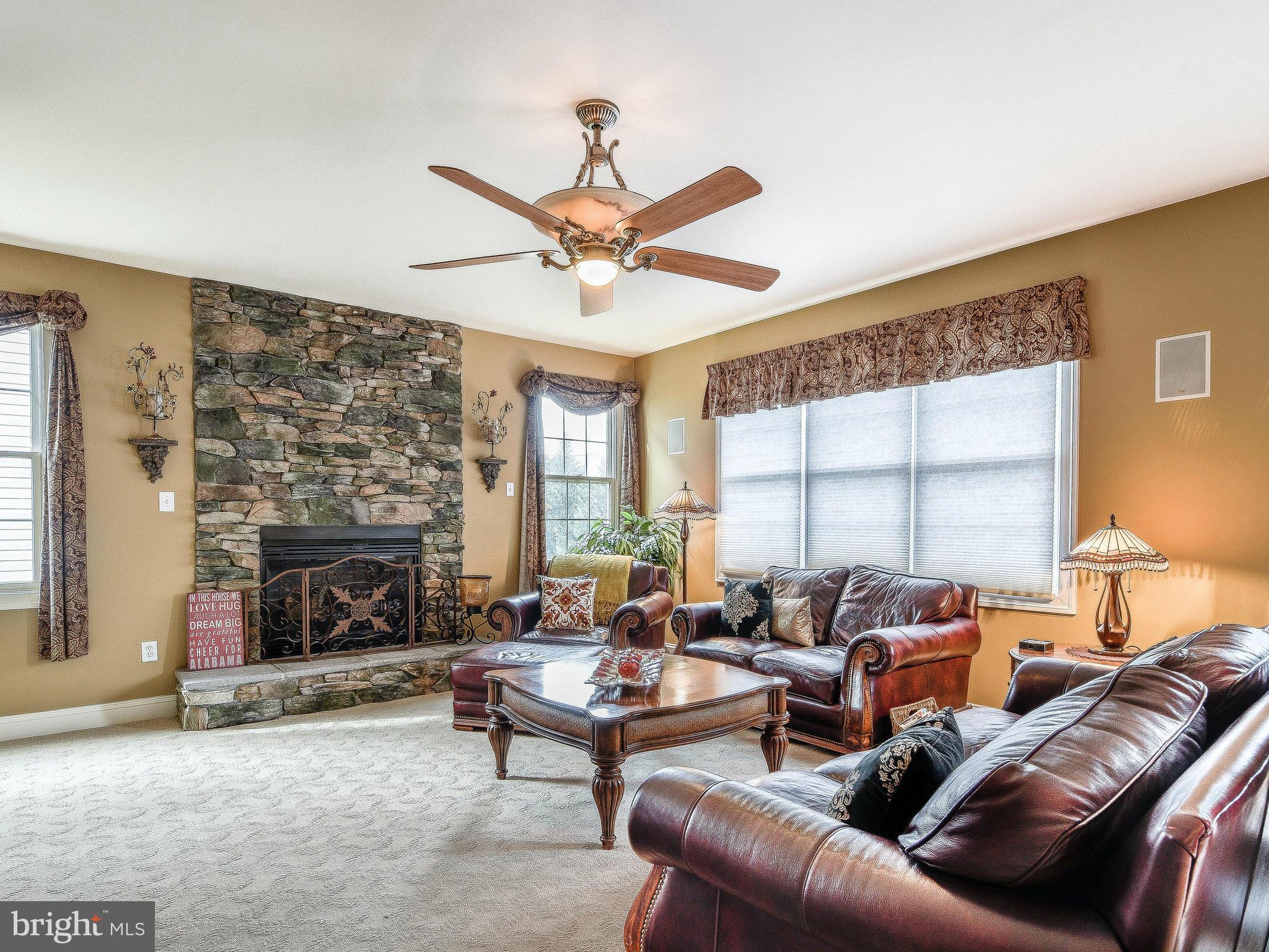 18312 Wickham Road Olney, MD 20832 - Photo 8 of 30 Family Room