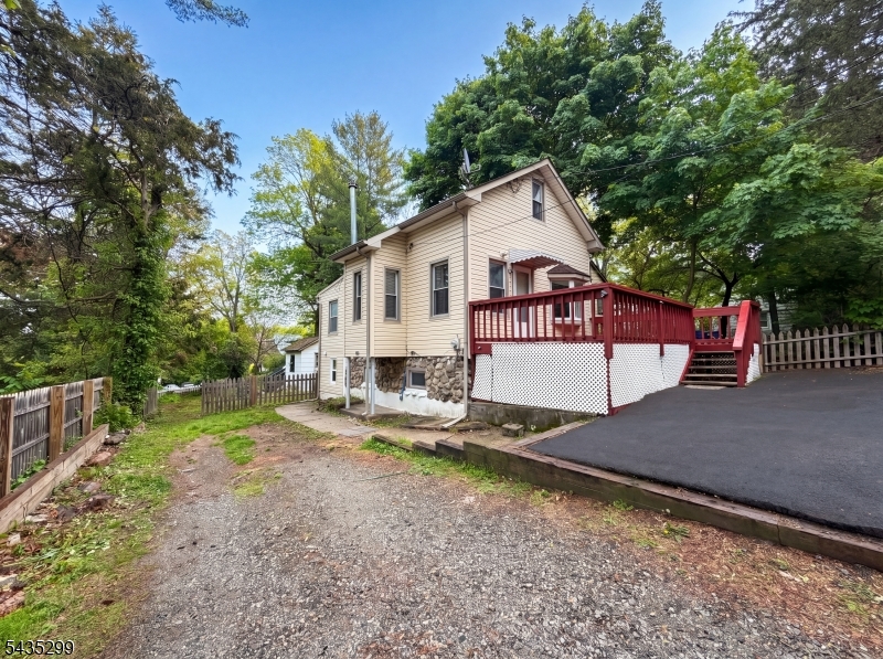 20 Alpine Road Montville, NJ 07082 - Photo 16 of 18