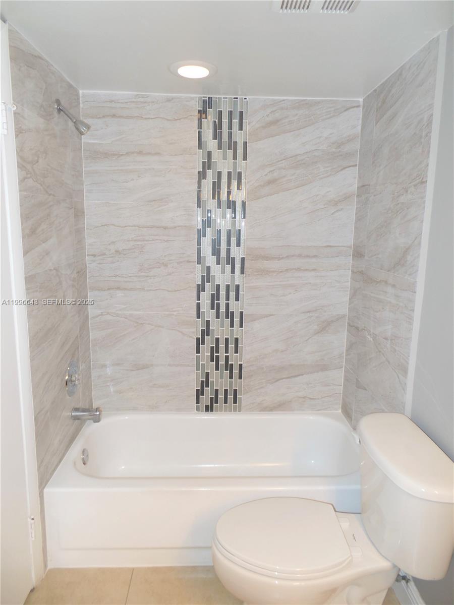 5740 Rock Island Road, Unit 299 Tamarac, FL 33319 - Photo 12 of 30