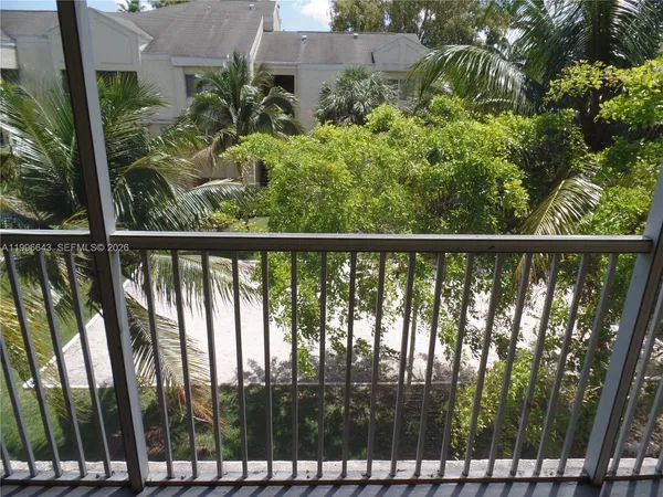 $1,895 | 5740 Rock Island Road, Unit 299, Tamarac, FL 33319