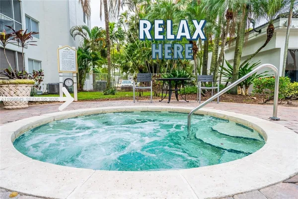 $1,895 | 5740 Rock Island Road, Unit 299, Tamarac, FL 33319