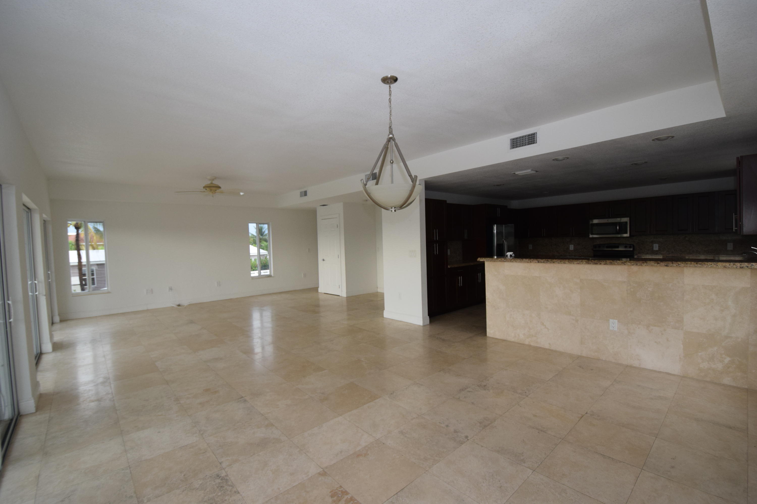 151 Long Key Road Key Largo, FL 33037 - Photo 6 of 35 Family Room