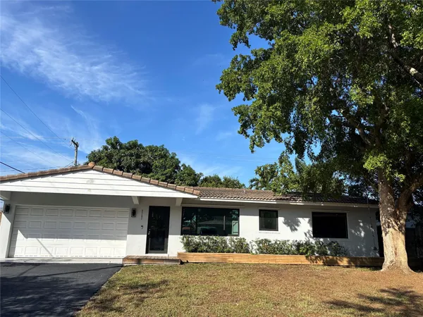 $725,000 | 2101 Northeast 55th Court, Fort Lauderdale, FL 33308