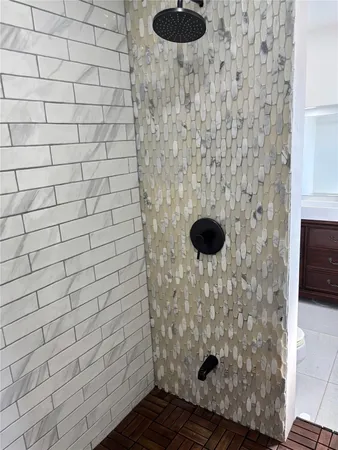 $725,000 | 2101 Northeast 55th Court, Fort Lauderdale, FL 33308