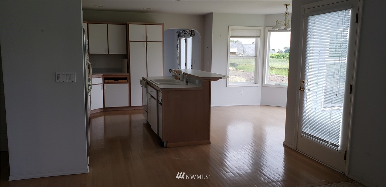3209 Swan Road Mount Vernon, WA 98273 - Photo 6 of 10 Gallery Image 6