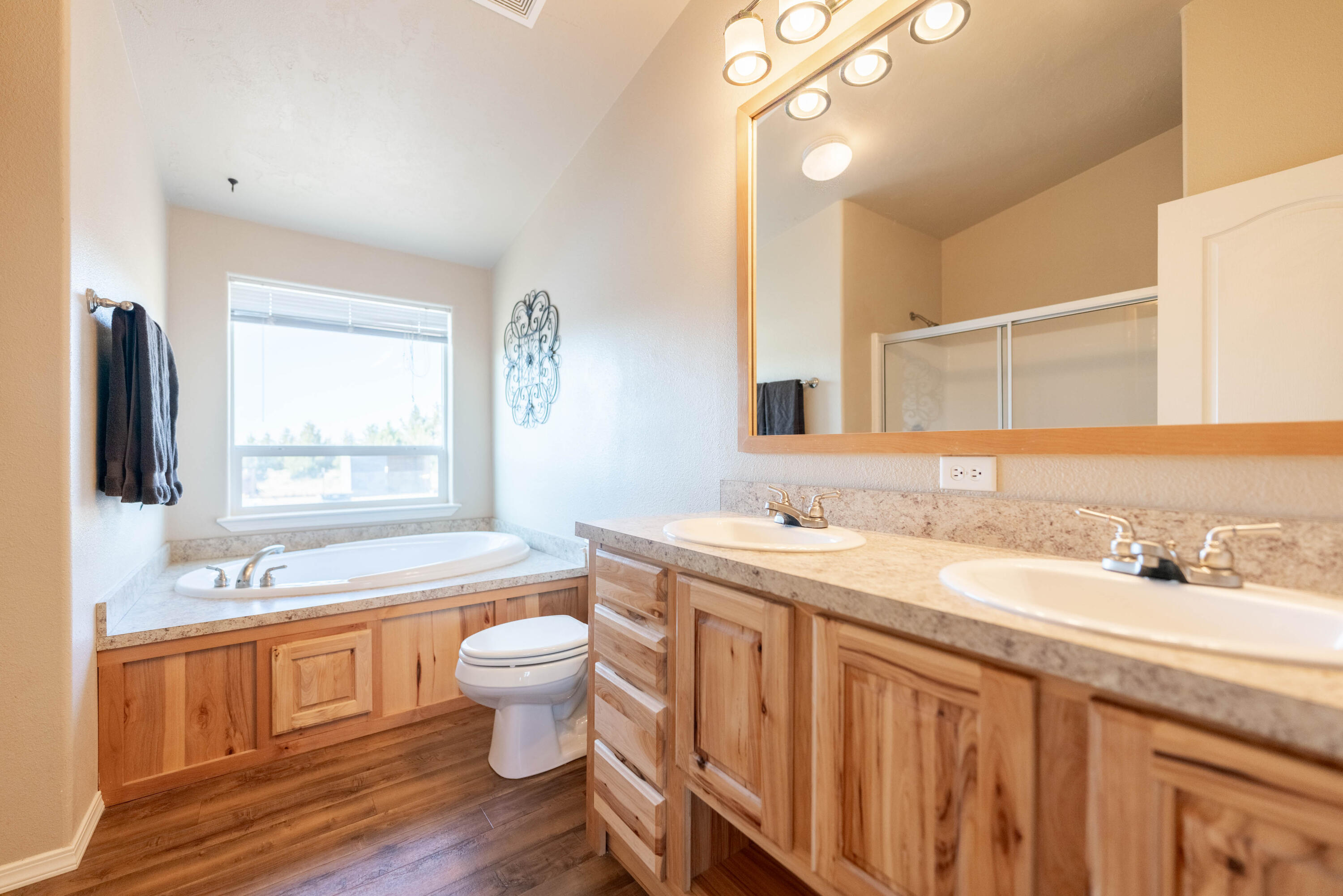 7850 Southwest Shad Road Terrebonne, OR 97760 - Photo 9 of 21 AR300165-HDR