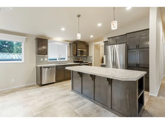 $148,900 | 2125 Nocturne Court Southeast, Salem, OR 97306