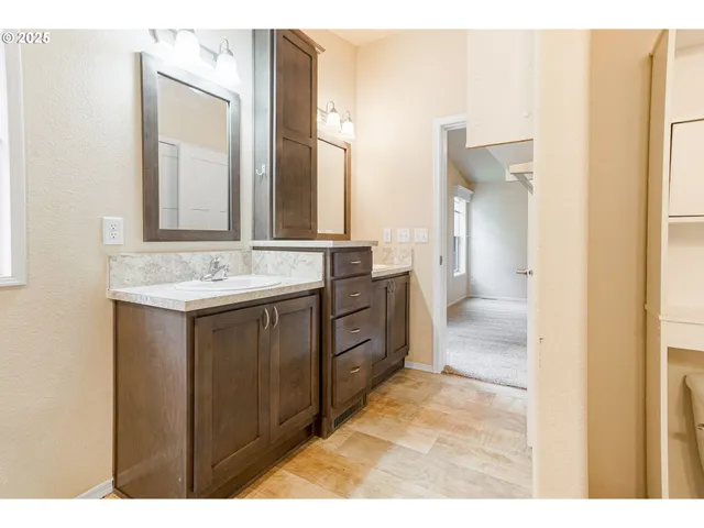 $148,900 | 2125 Nocturne Court Southeast, Salem, OR 97306