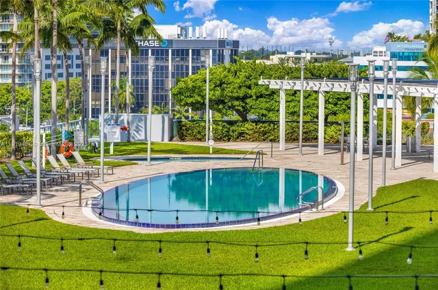 a view of a houses with a yard