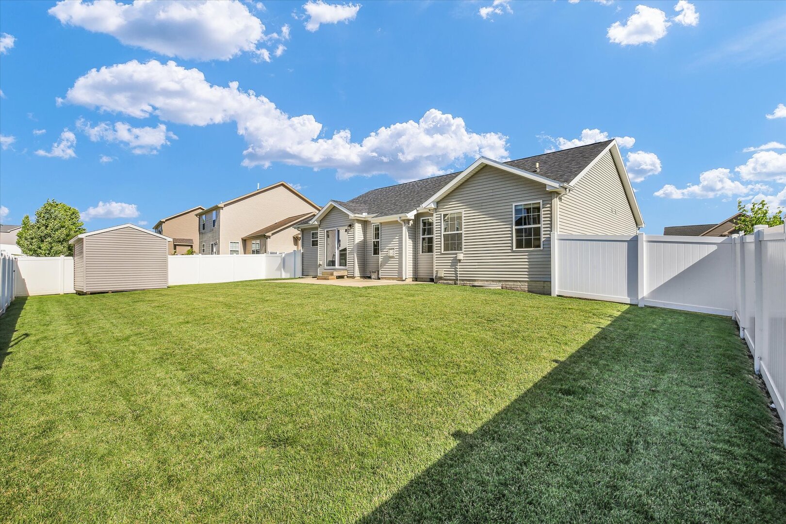 1618 Hunters Ridge Court Mahomet, IL 61853 - Photo 36 of 45